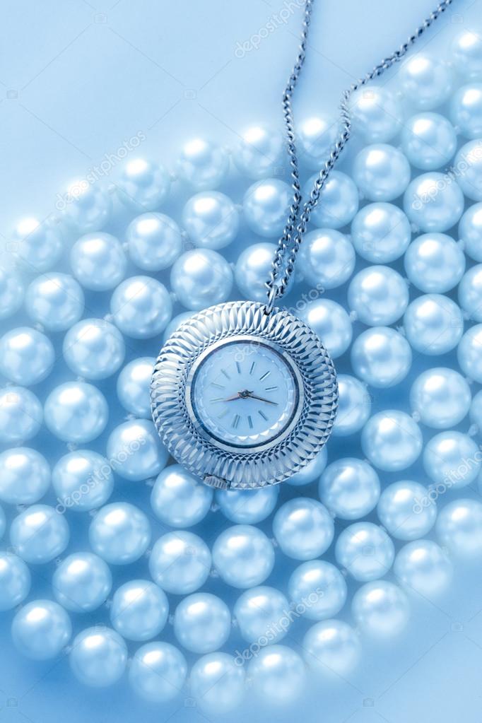 青い真珠 Aoi Shinju JapaneseClass.jp