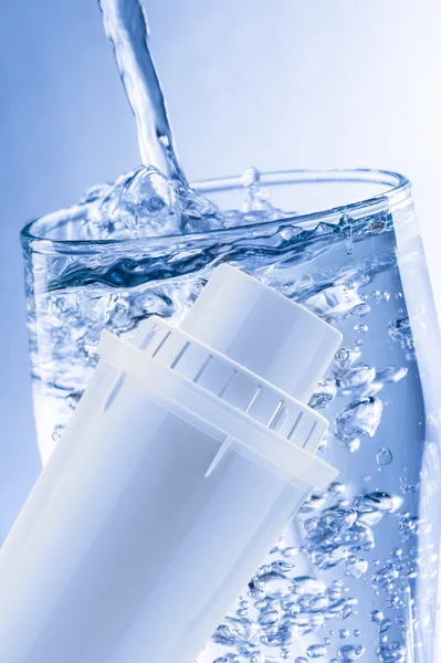 Waterfilter en glas — Stockfoto