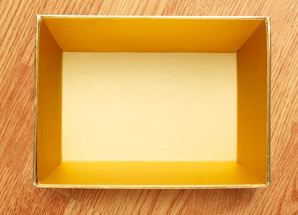 Caixa quadrada aberta vazia — Fotografia de Stock