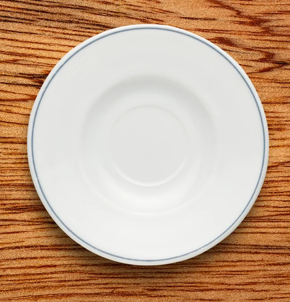 Weißer Teller in Großaufnahme — Stockfoto
