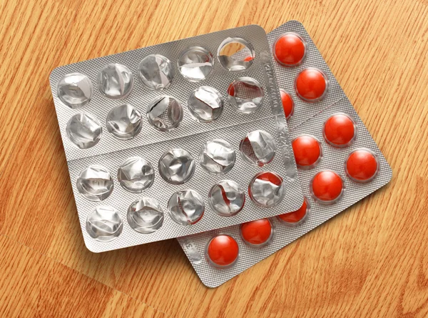 Tabletten in Plastikverpackungen — Stockfoto
