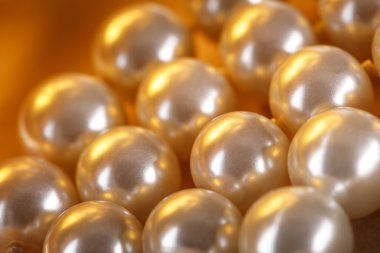 İnci'nin yığın sıcak renkli 