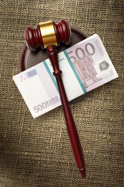 Judge's gavel and money — Stock Photo, Image