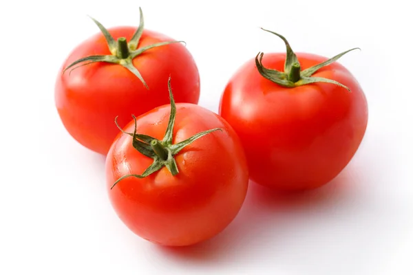 Frische rote Tomaten — Stockfoto