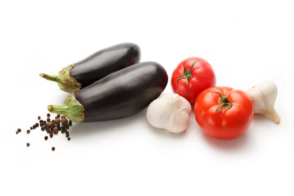 Tomaten, Paprika, Knoblauch und Auberginen — Stockfoto