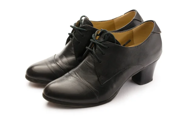 Černá samice čerpadla kožené boty — Stock fotografie