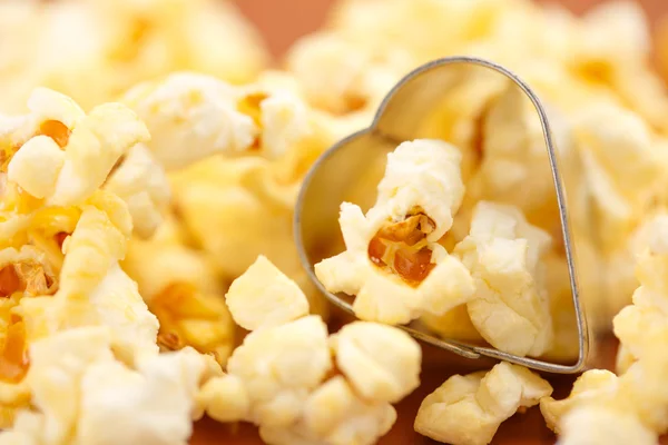 Fresh tasty popcorn — Stock Photo, Image