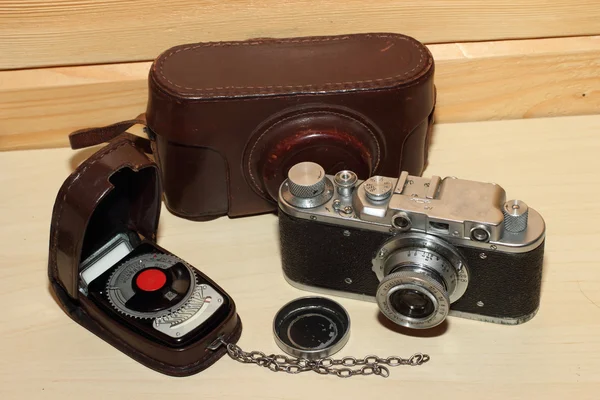 Vintage cameraand light meter — Stock Photo, Image