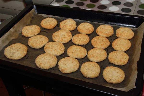 Előkészített omlós tészta, zabliszt cookie-k Stock Kép