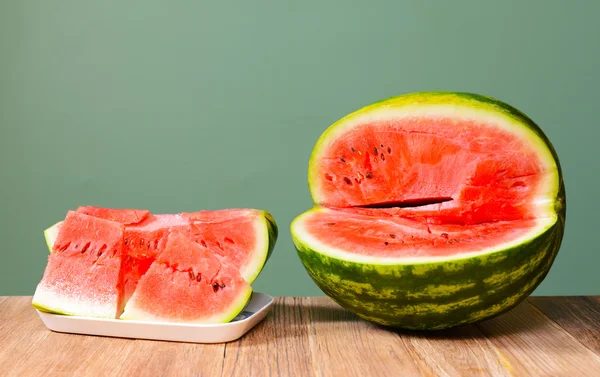 Frischgeschnittene Wassermelone — Stockfoto