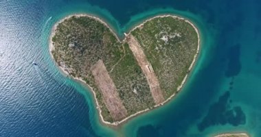 beautiful Island of Galesnjak