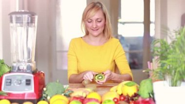 Kadın peeling cilt kivi kapalı