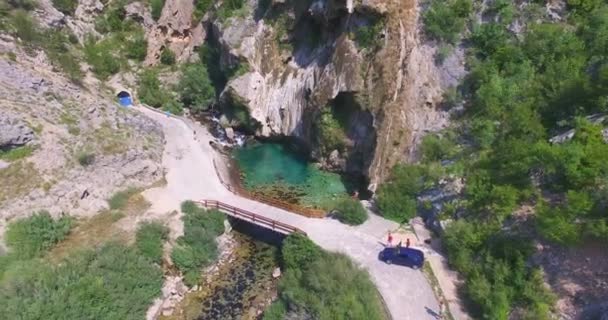 Źródło rzeki Krka w Chorwacji — Wideo stockowe