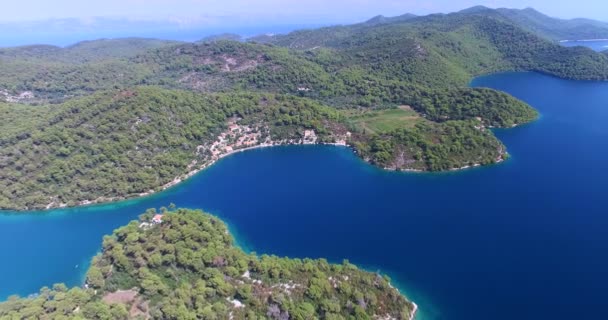 Hermosa isla de Mljet, Croacia — Vídeo de stock