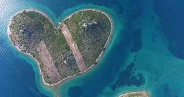 beautiful Island of Galesnjak