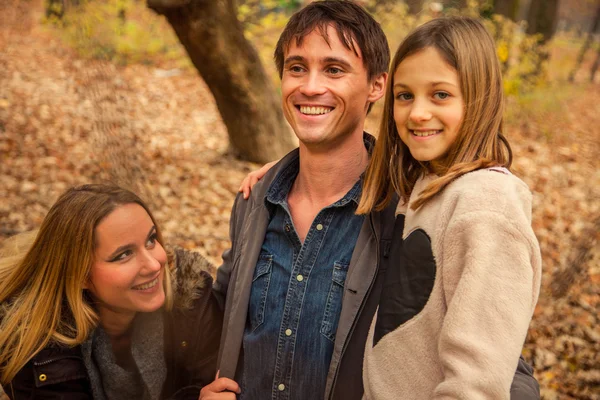 Birbirine yakın aile standı 