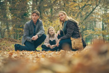 Aile Parkı yere diz