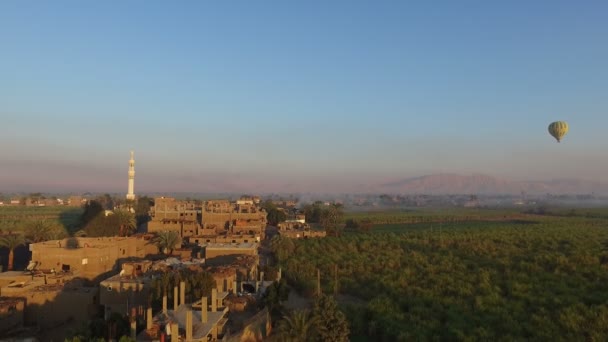 Balonem nad Luxor — Wideo stockowe
