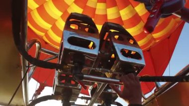 Sıcak hava balonu gaz alevi 