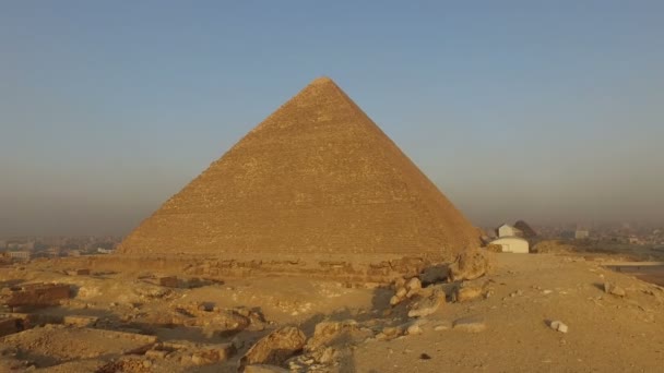 Pirámide de Khufu en Giza — Vídeo de stock