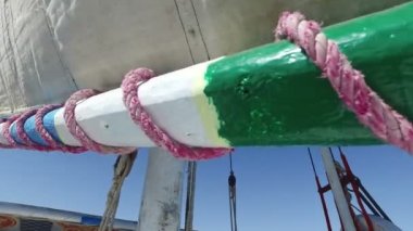 Felucca yelken gündüz