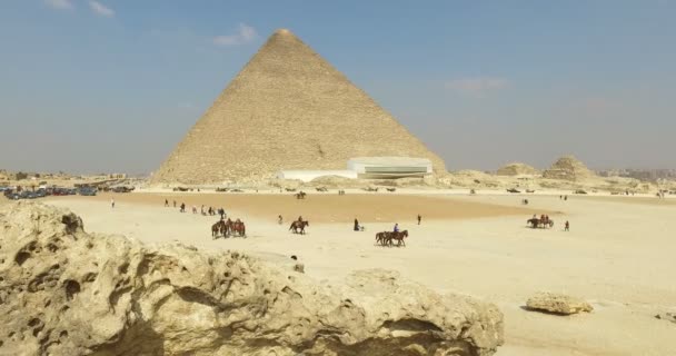 Große Pyramide von Giza — Stockvideo