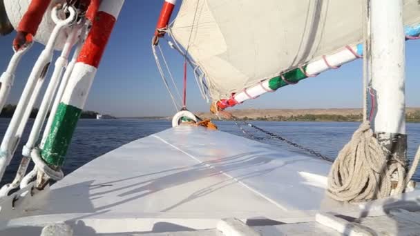 Bow of felucca on the Nile — Stock Video