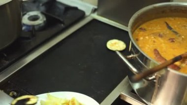 Şef pişirme çanağı