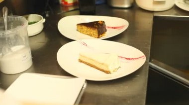 Kek hizmet hazırlanıyor