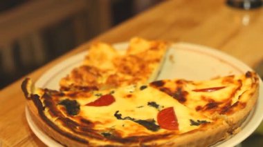 Bir tabakta çeşitli kiş