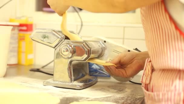 Woman making pasta — Stock Video