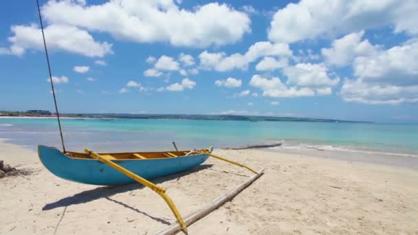 Bateau de pêche traditionnel sri-lankais — Video