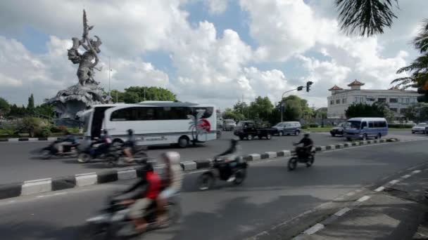 クタの交差点で混雑 — ストック動画
