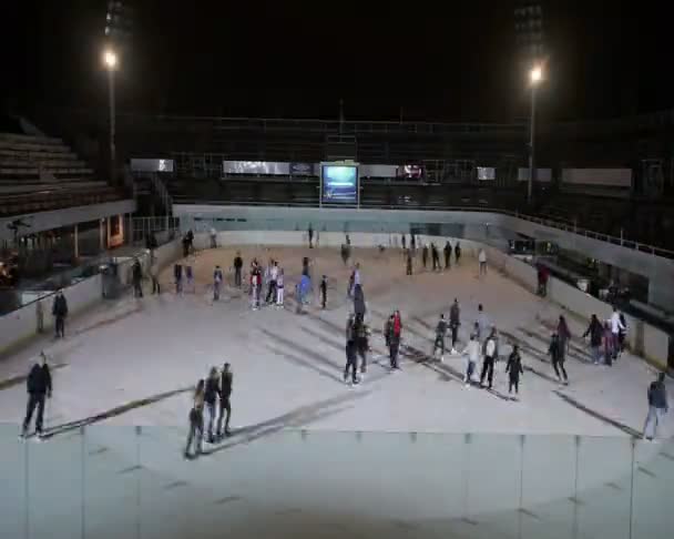 Ice skating on rink — Stock Video