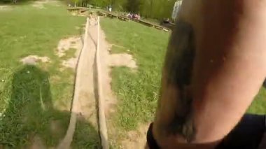 El ile ipler egzersiz sırasında