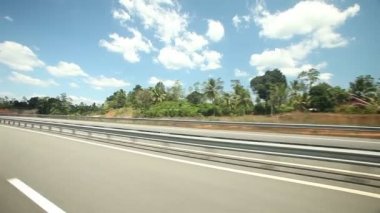 Yol ve kırsal görünümü