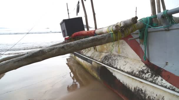 Traditionele vissersboot — Stockvideo