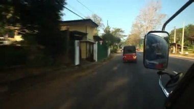 Hareket eden bir arabadan Kandy trafik.