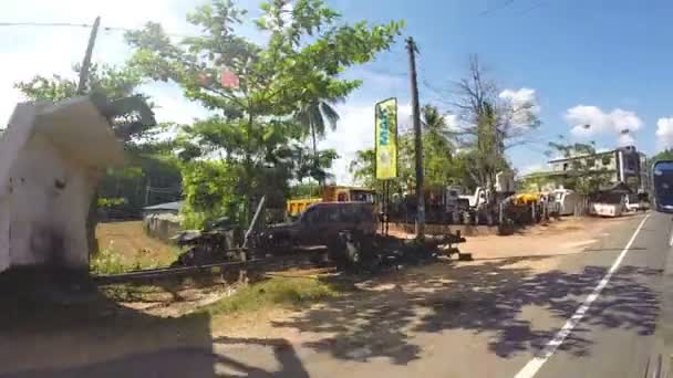 Tráfico de Kandy desde un coche en movimiento — Vídeo de stock
