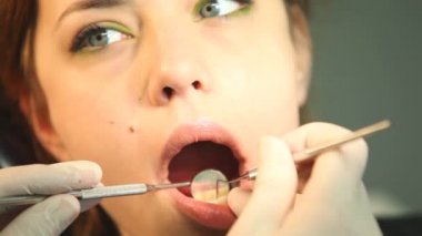 Diş ameliyatı, kadın