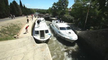 Tekne Fonserranes kilitleri