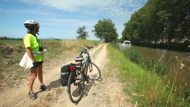 Woman with bike — Stock Video