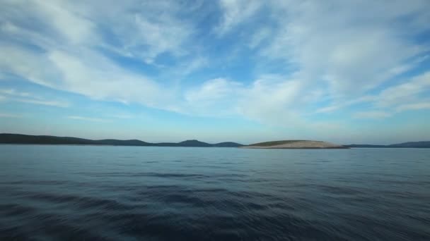 Sailing through the islands on sailing boat — Stock Video