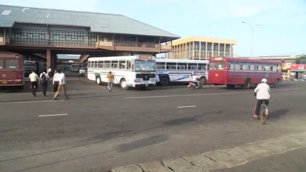 Busstation in Matara — Stockvideo