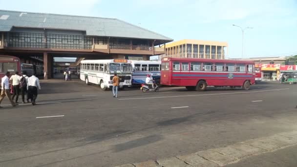 Vista de la estación de autobuses en Matara — Vídeos de Stock