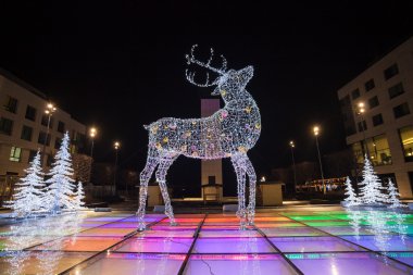 Noel'in yapılan dekoratif Ren geyiği