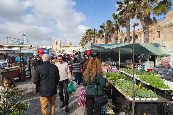 İnsanlar Marsaxlokk Market — Stok fotoğraf