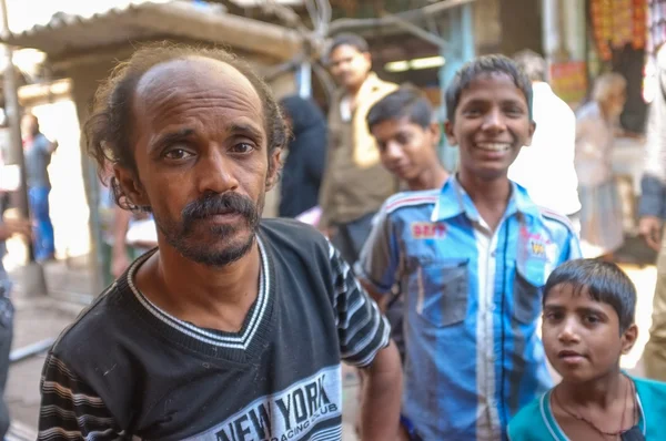 Indisk man från Dharavi slum — Stockfoto