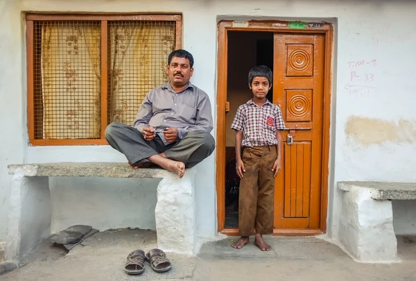 Famille indienne — Photo