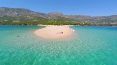 Bol Zlatni Rat Plajı